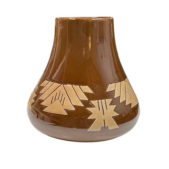 Vintage Native American Indian Sioux Pottery Vase Signed J Kill Handmade Brown - Picture 1 of 13